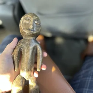 It has nothing to do with the review, but I wanted to share that I bought this next door at the flea market.