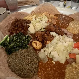 Vegetarian and spicy meat combos