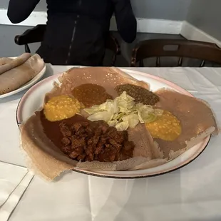 Veggie and spicy beef mix