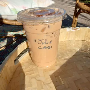 16oz iced chai latte