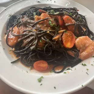 Shrimp w black pasta