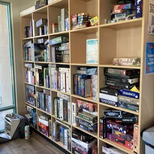 Open board games that you can use for free while in-store