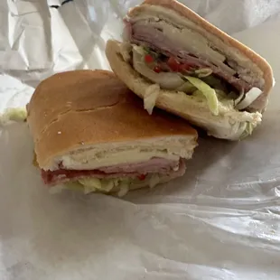 8&quot; Italian Sub (5/5) delicious!