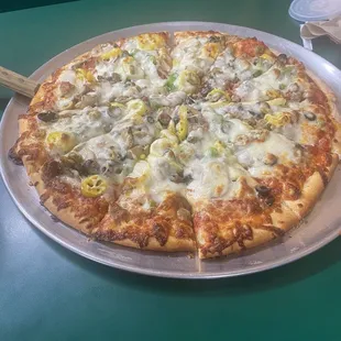 EBA 15" pizza!  Tastes as good as it looks!