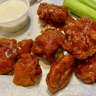 8 Pack Boneless Wings with Kickin' Buffalo Sauce