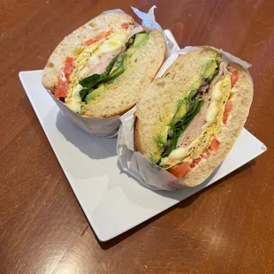 Egg and turkey sandwich