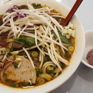 Wonton Pork Egg Noodle Soup