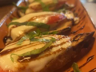 Rusted Roost Restaurant & Bar