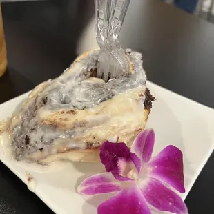 Cinnamon roll