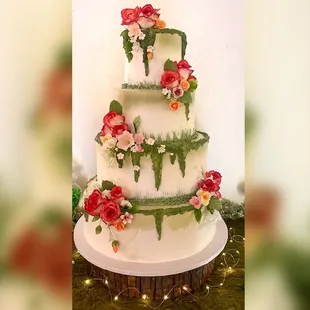 a three tiered wedding cake