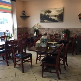 Eat here