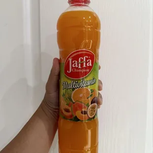 Multivitamin Drink ~ checkout that biggasss container ~