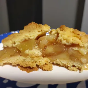 Apple cake