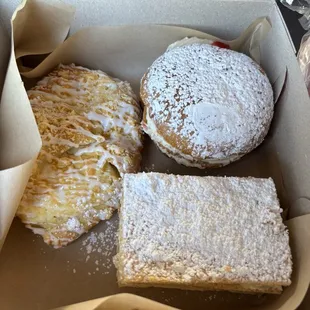 Cheese danish, fruit paczki, napoleon pastry