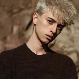 Lucas M.