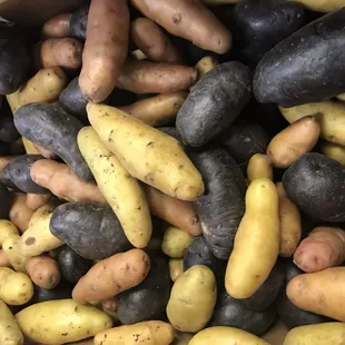 Organic mix fingerling potatoes