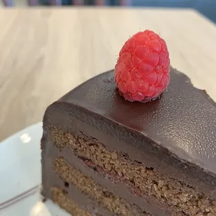 Chocolate raspberry cake