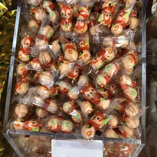 Squirrel candys
