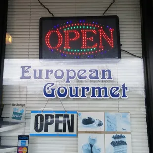 open sign in window