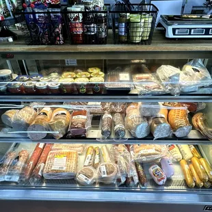 Cafe Deli Case
