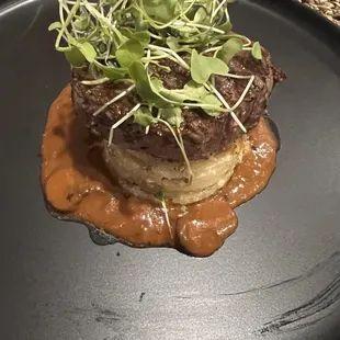 Pepper filet mignon with potatoes