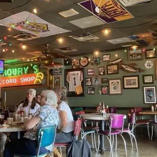 Evangeline&apos;s cafe