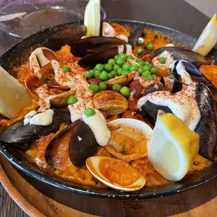 Mixed paella