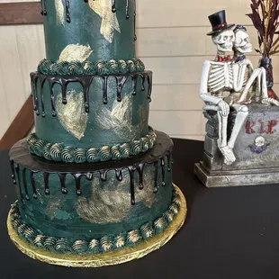 Spooky Wedding Cake