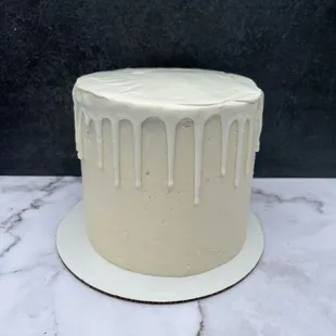 Vanilla Cake with Vanilla Buttercream and White Chocolate Ganache Drip