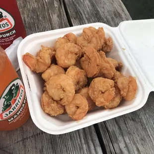 chicken wings and fried chicken, food