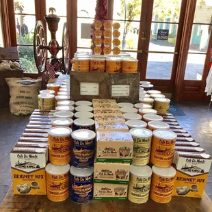 Cafe du Monde coffee or beignet mix anyone?