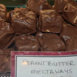 Peanut butter meltaways