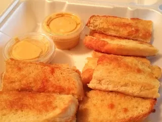 Mama's pizza