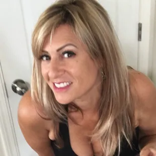 I love the blonde! Ignore the third boob under my right arm...lol.