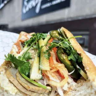 Dac Biet Banh Mi