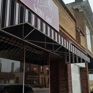 Evelyn's Wine Bar occupies a storefront in downtown Buffalo, MN. Great accompaniment to lakefront &amp; occasional sales this city is known for.
