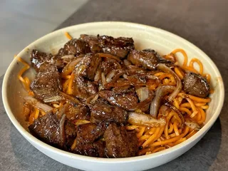 Mama Hong's Vietnamese Kitchen - Orange