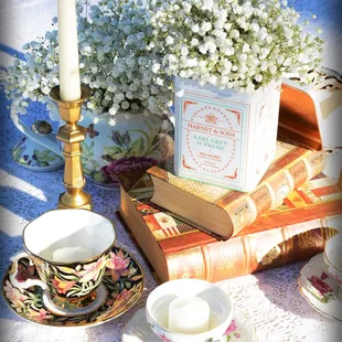 Custom centerpiece by Event Helpers