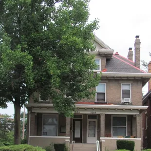 2288 &amp; 2290 North High Street Eventide Rentals