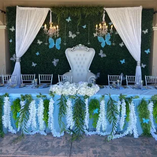 I love the outcome of this Enchanted garden themed for a beautiful Quinceñera