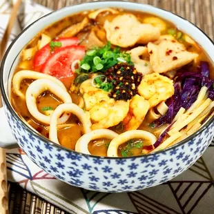 Spicy Seafood Cioppino Noodle Soup with White Wine Broth