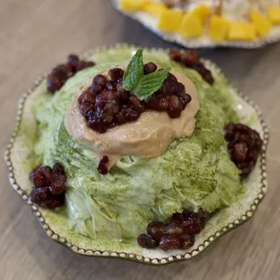 Green Matcha Red Bean Cake