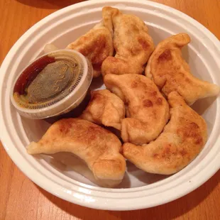Fried pork dumplings