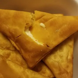 This is Crab Rangoon not chicken nuggets