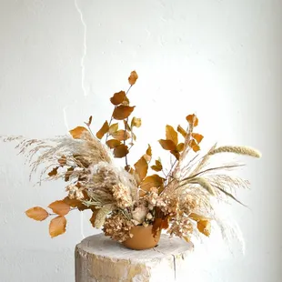 Dried floral arrangement