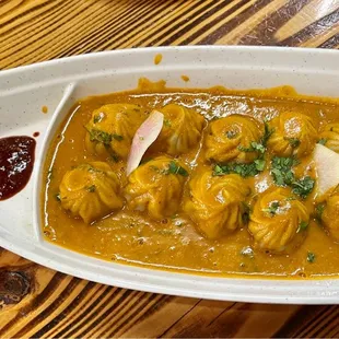 Titanic Jhol Momo