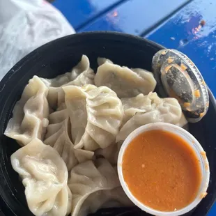 Chicken momos
