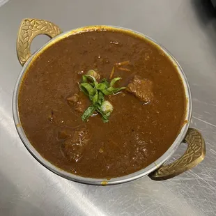 Lukshya ko masu (lamb)