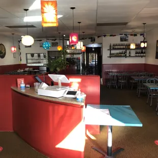sushi and sashimi, interior