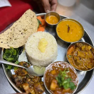 Everest Nepalese & Indian Cuisine
